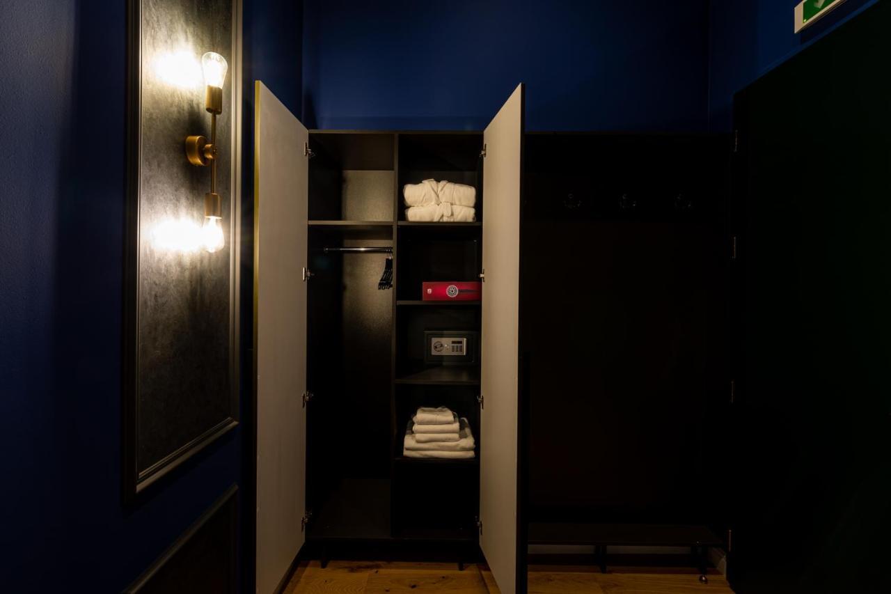Boutique Hotel Cocosul De Aur Targu Mures Luaran gambar