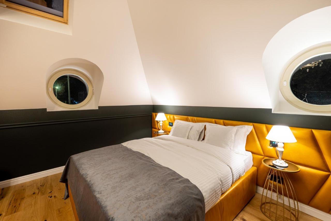 Boutique Hotel Cocosul De Aur Targu Mures Luaran gambar