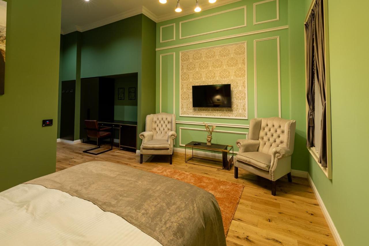 Boutique Hotel Cocosul De Aur Targu Mures Luaran gambar