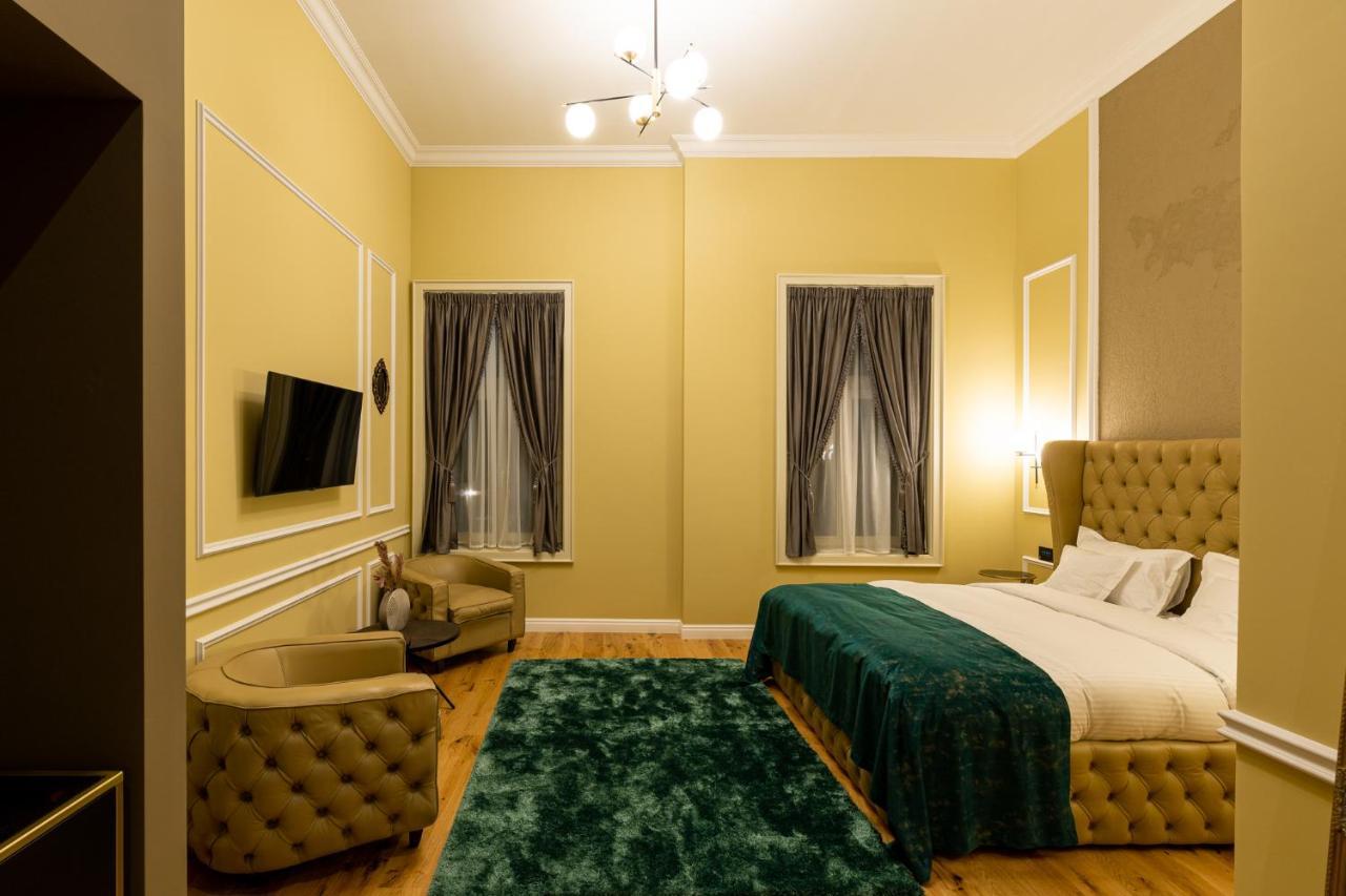 Boutique Hotel Cocosul De Aur Targu Mures Luaran gambar